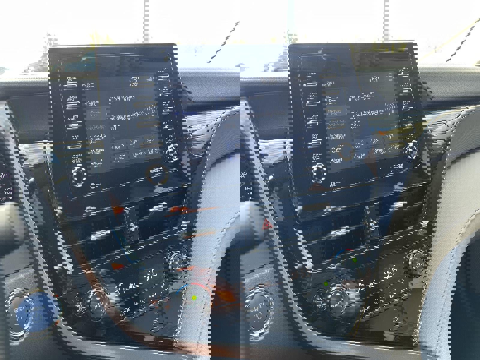 Used 2024 Toyota Camry SE image 24