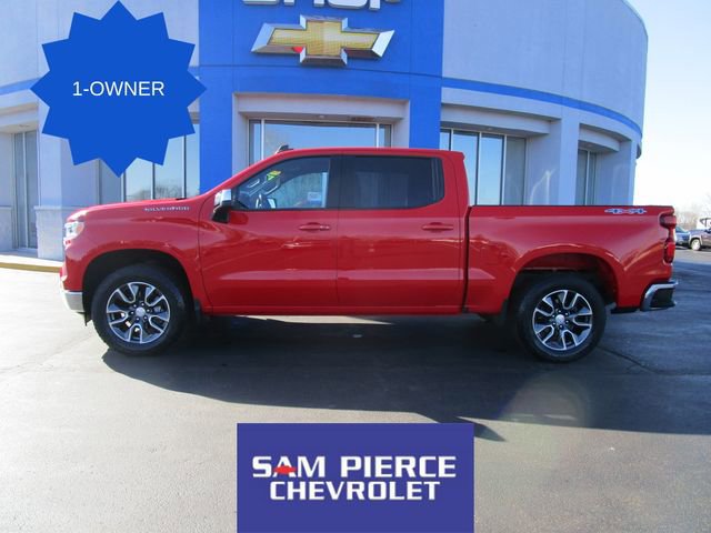 Used 2022 Chevrolet Silverado 1500 LT AWD/4WD image 1