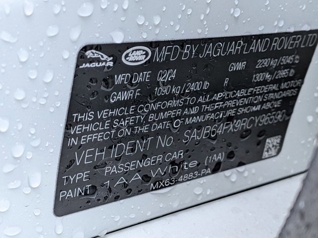 Certified 2024 Jaguar XF R-Dynamic SE image 23
