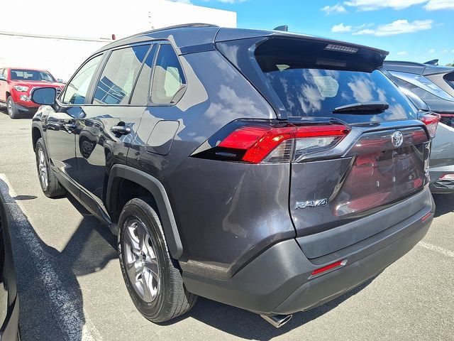 Used 2025 Toyota RAV4 XLE AWD/4WD image 6