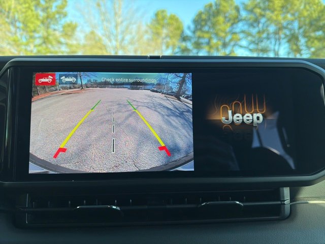 Used 2024 Jeep Wrangler High Altitude image 14