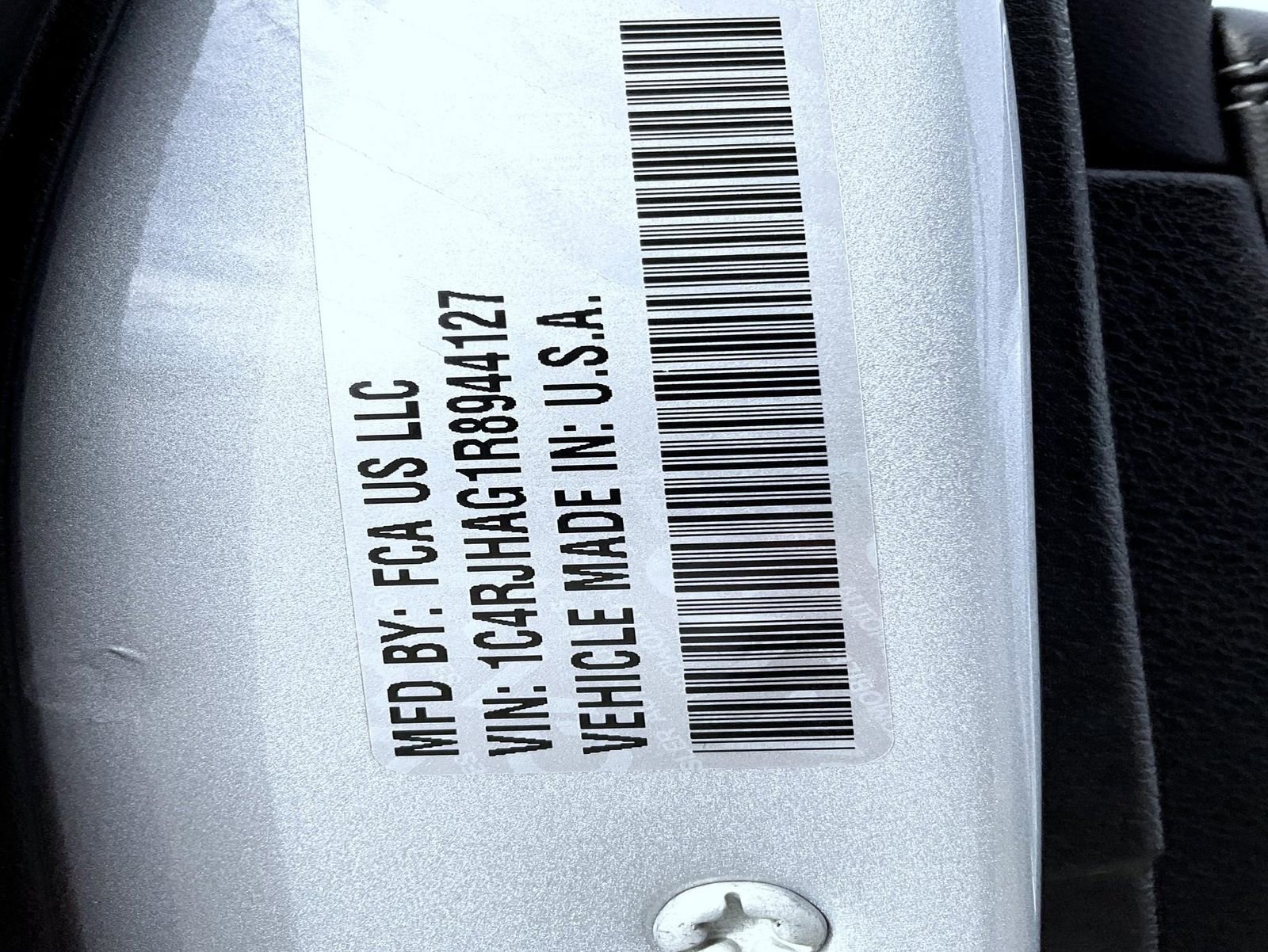 Used 2024 Jeep Grand Cherokee Altitude image 25