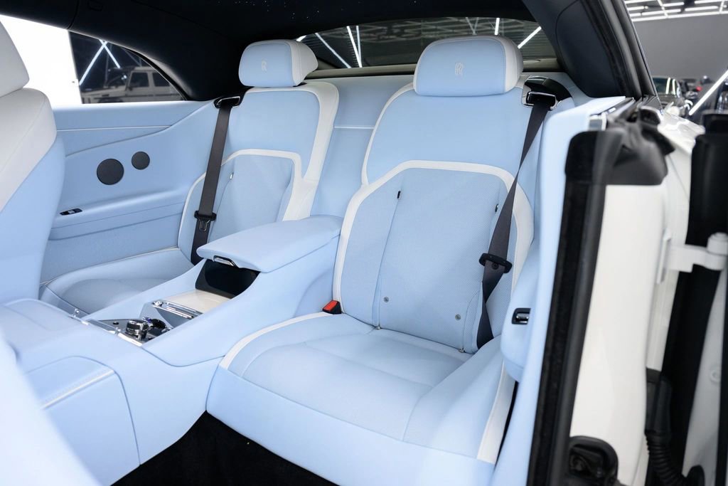 Used 2025 Rolls-Royce Spectre AWD/4WD image 44