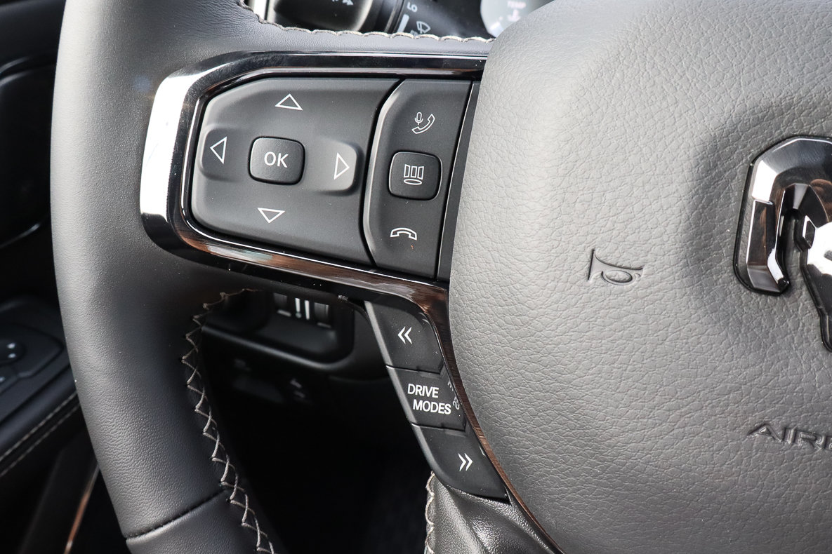 Used 2026 RAM 1500 Limited AWD/4WD image 35