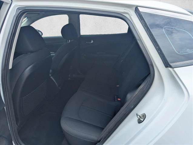 Used 2020 Kia Optima LX FWD image 17