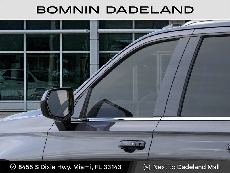New 2026 Chevrolet Suburban LS RWD image 12