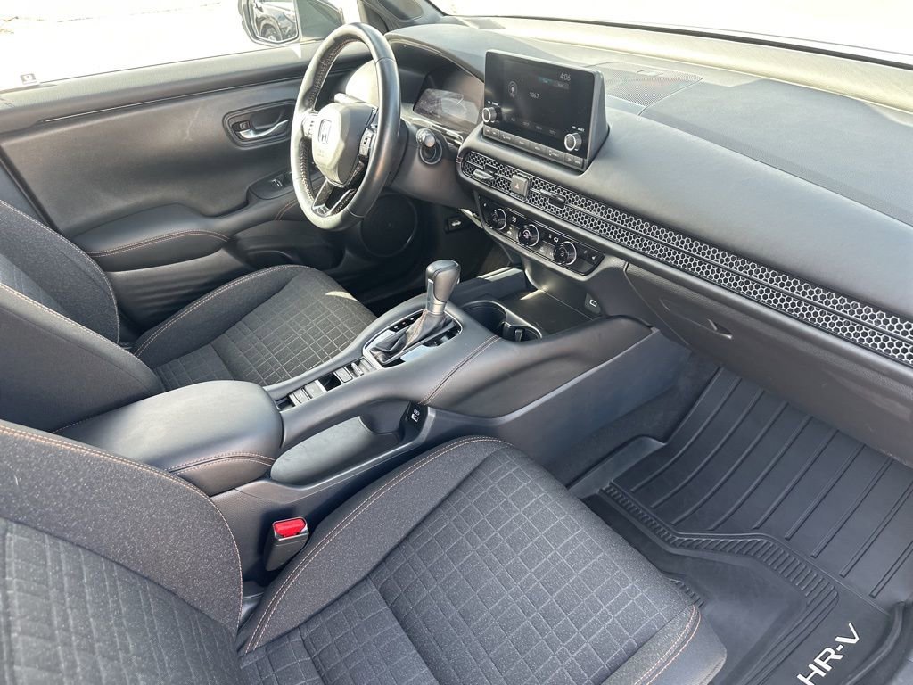 Used 2023 Honda HR-V Sport image 25