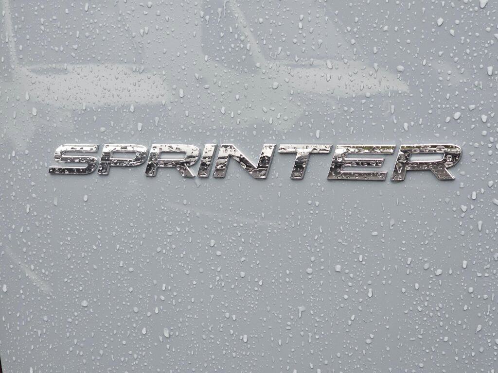 New 2025 Mercedes-Benz Sprinter 2500 image 12
