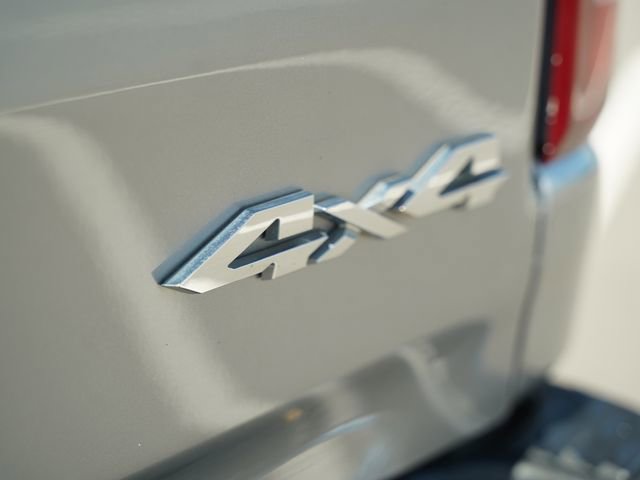 Used 2024 RAM 1500 Laramie AWD/4WD image 40