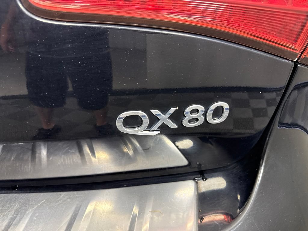 Used 2016 INFINITI QX80 4WD w/ Signature Edition Package image 32