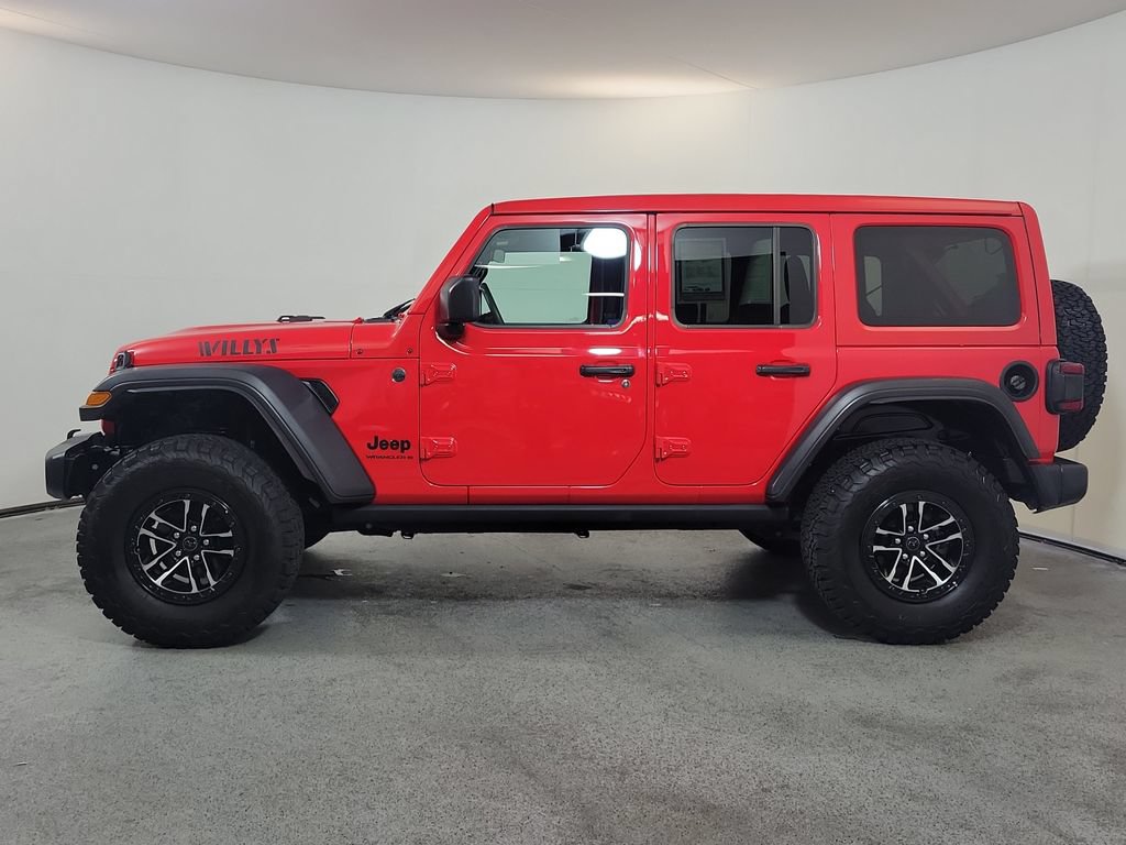 Used 2025 Jeep Wrangler Unlimited Sport AWD/4WD image 4