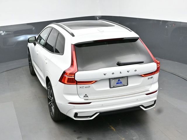 Used 2023 Volvo XC60 B5 Plus AWD/4WD image 48