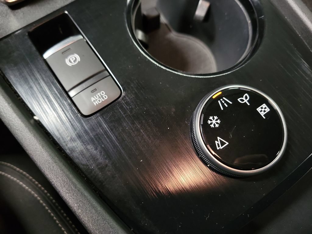 Used 2023 Nissan Rogue SV AWD/4WD image 19