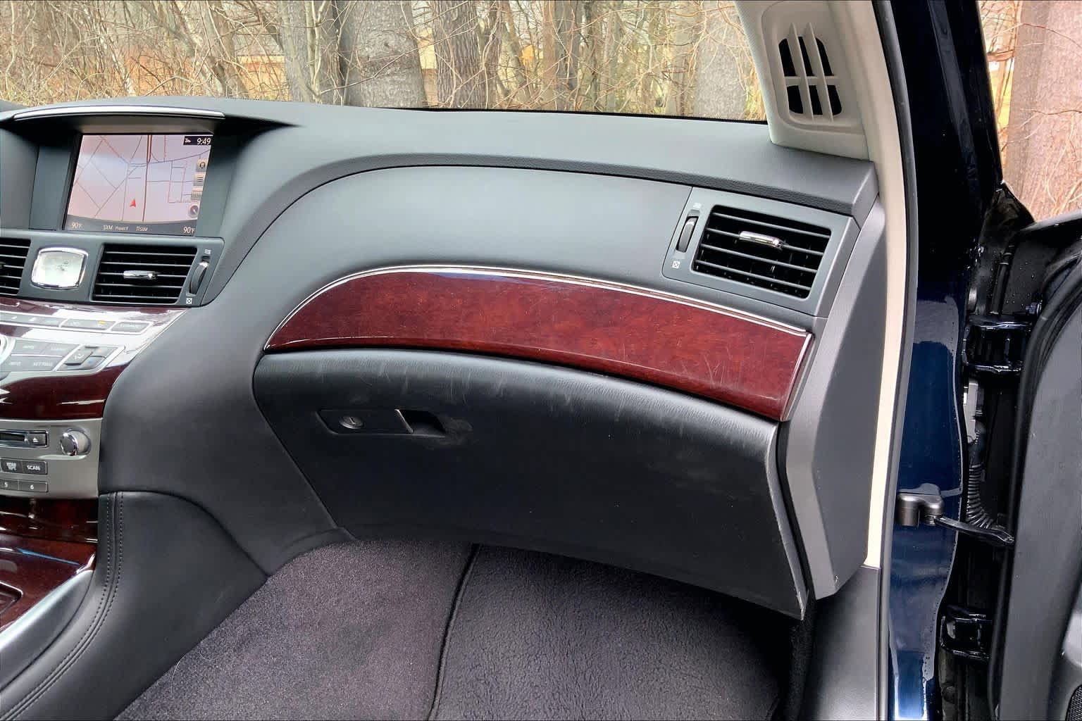 Used 2019 INFINITI Q70 L 3.7 AWD/4WD image 19