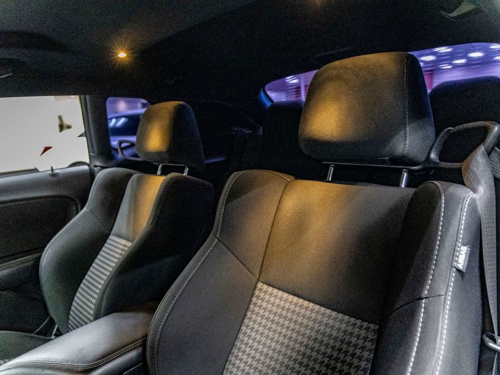 Used 2019 Dodge Challenger R/T RWD image 18