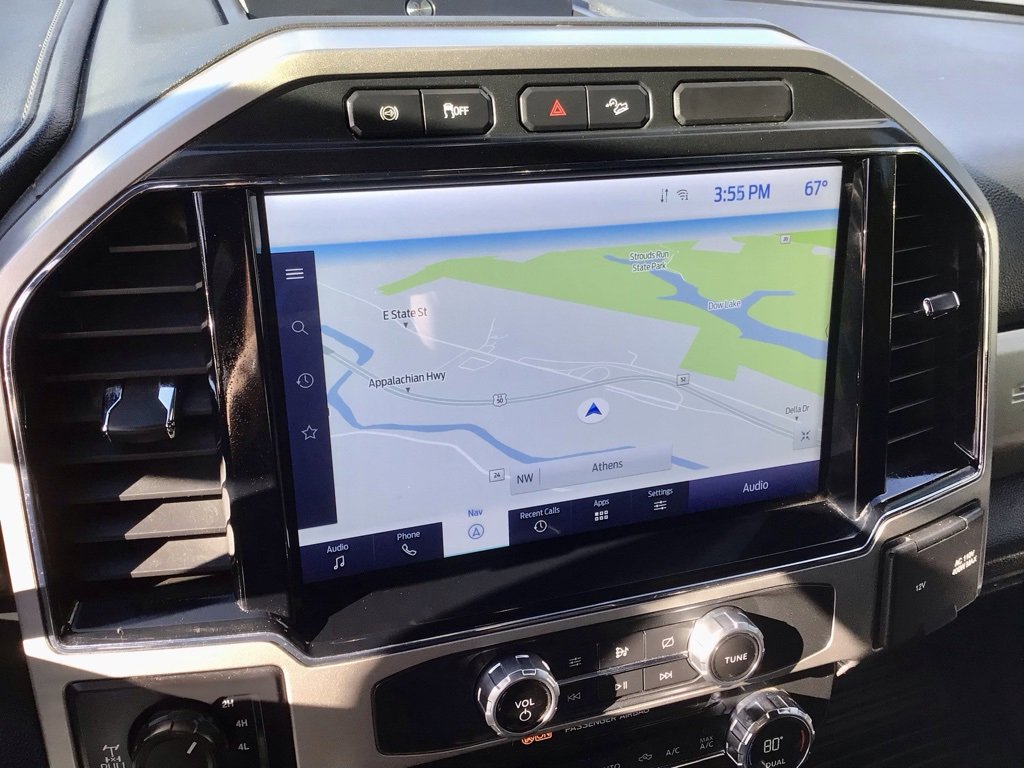 Used 2022 Ford F250 Lariat w/ Chrome Package image 3