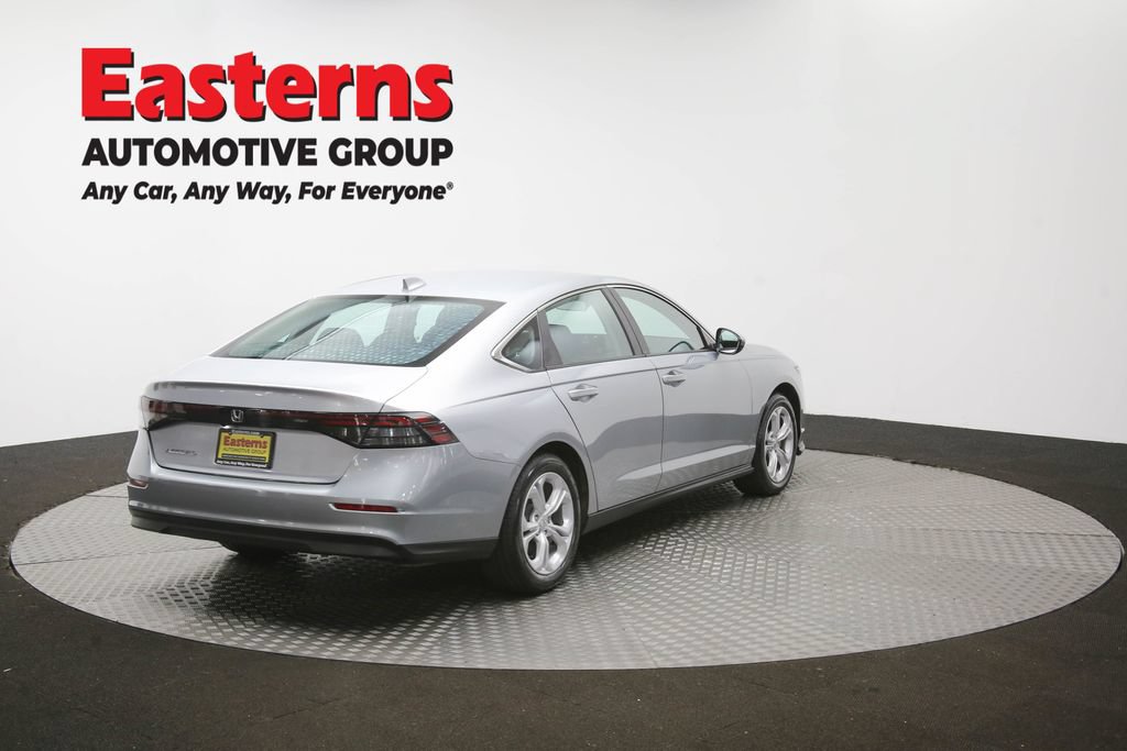 Used 2025 Honda Accord LX image 39