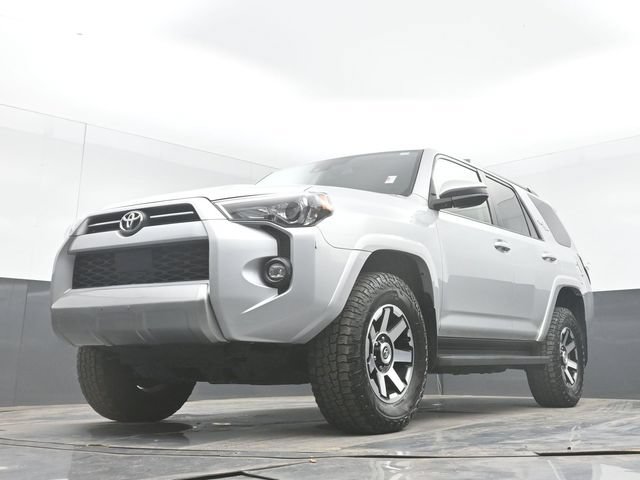 Used 2021 Toyota 4Runner TRD Off-Road AWD/4WD image 42
