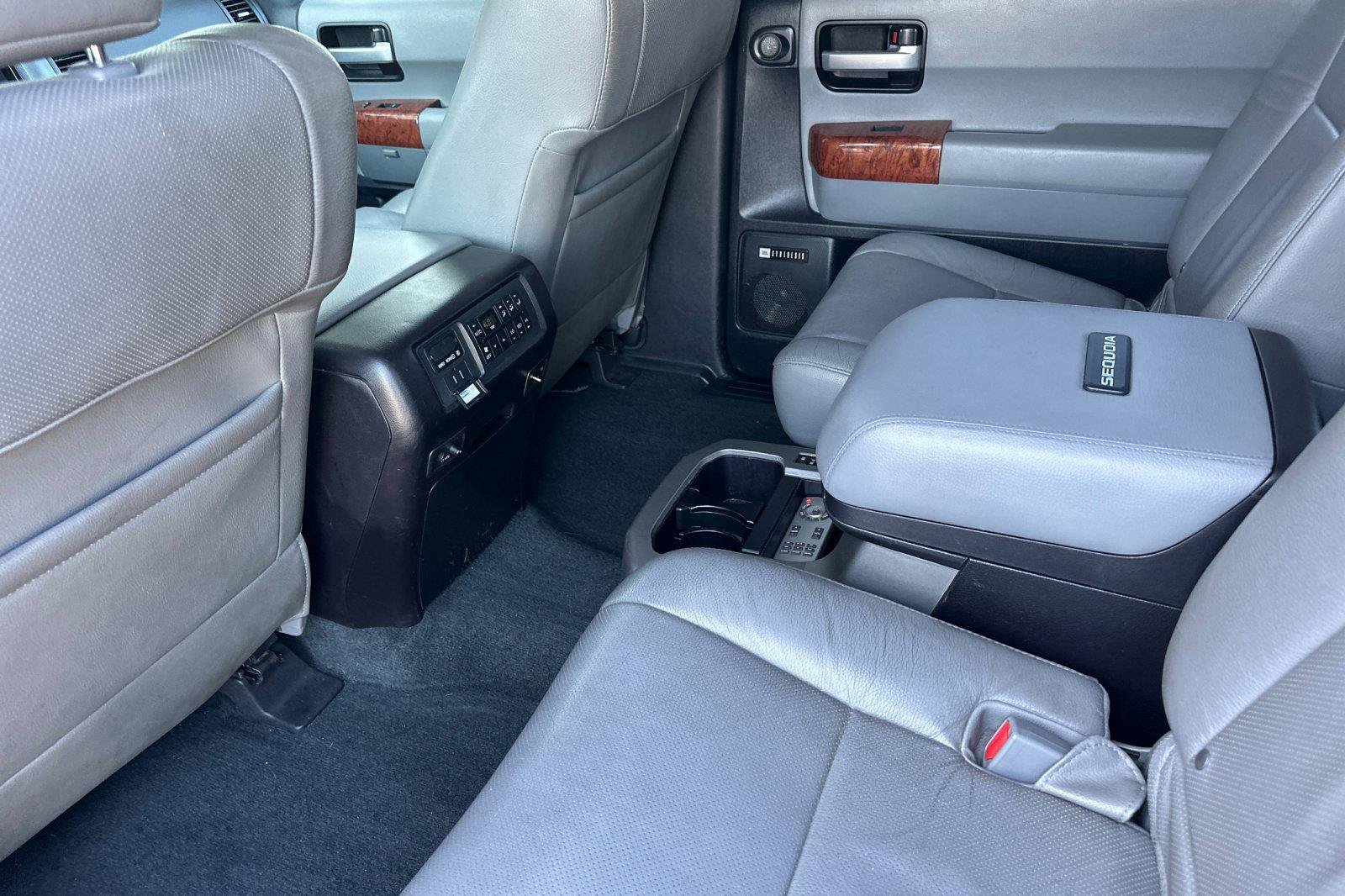 Used 2018 Toyota Sequoia Platinum w/ Carpet Mat Package AWD/4WD image 11