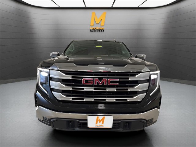 Used 2022 GMC Sierra 1500 SLE image 4