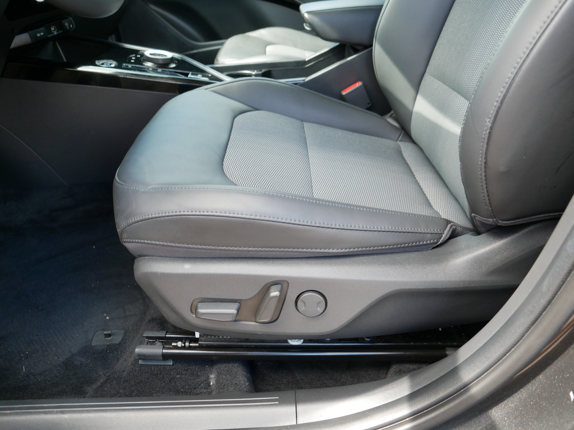 Used 2024 Kia Niro Wind w/ Wind Preserve Package FWD image 20
