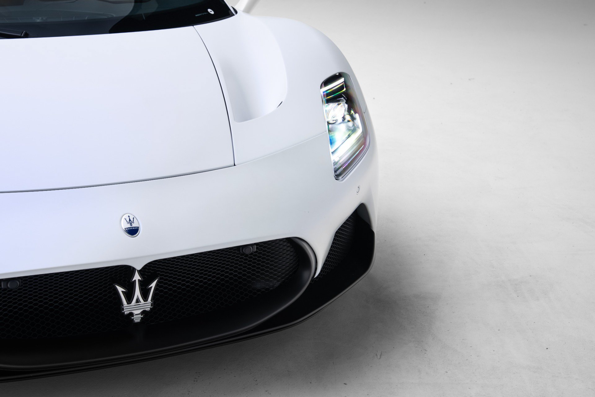 Used 2023 Maserati MC20 Coupe RWD image 55
