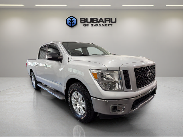 Used 2019 Nissan Titan SV AWD/4WD image 7