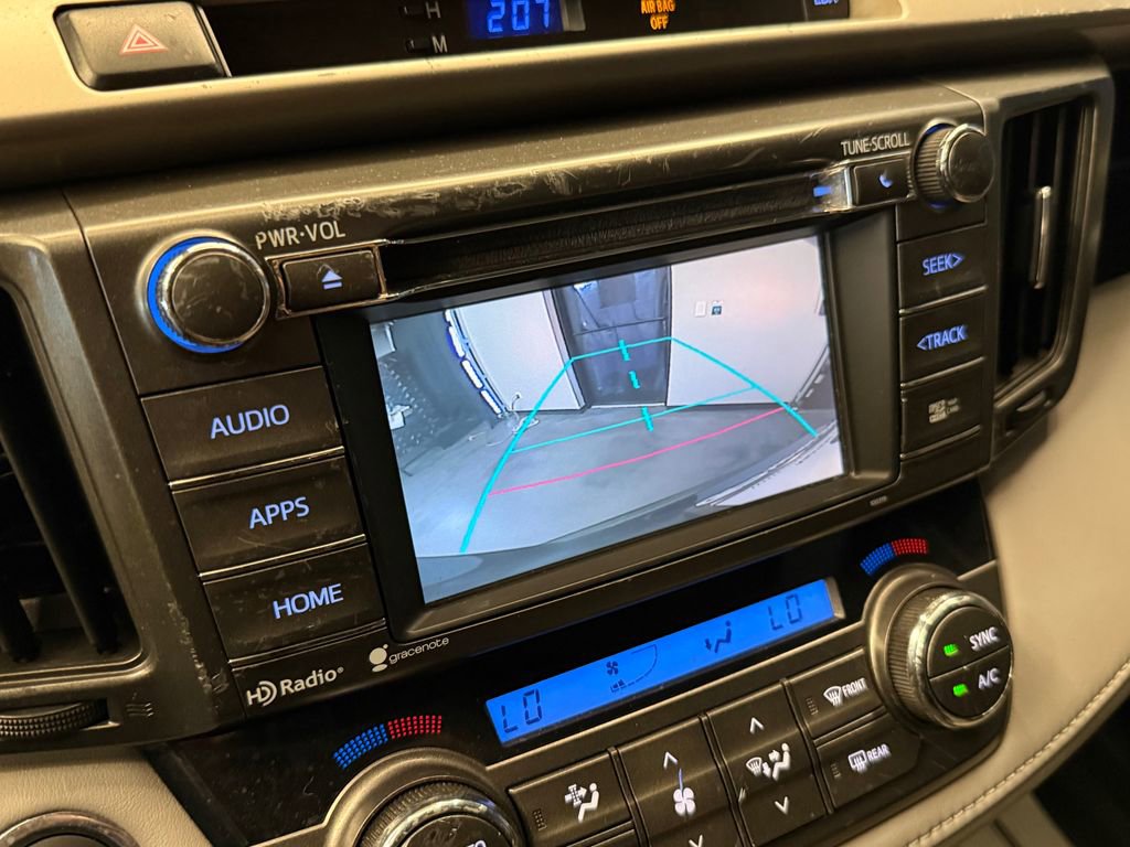 Used 2014 Toyota RAV4 Limited w/ Technology Package image 14