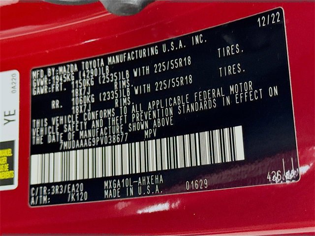 Certified 2023 Toyota Corolla Cross XLE image 32