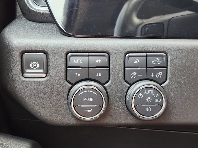 Used 2025 Chevrolet Silverado 2500 LTZ w/ LTZ Convenience Package AWD/4WD image 24