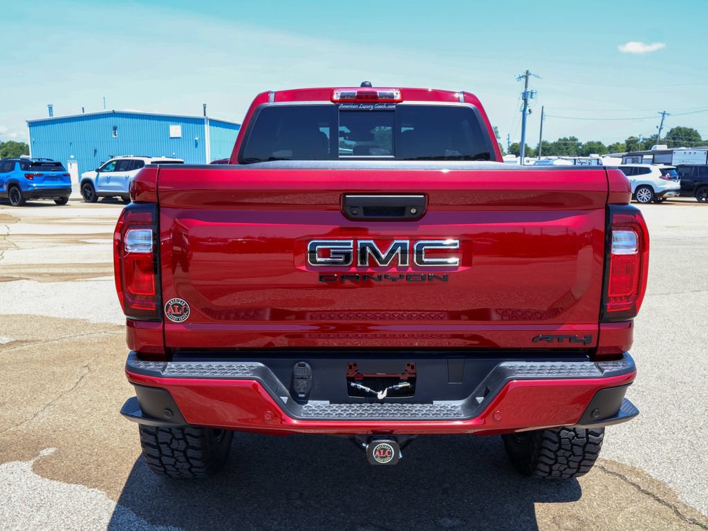 New 2026 GMC Canyon AT4 w/ AT4 Premium Package AWD/4WD image 4