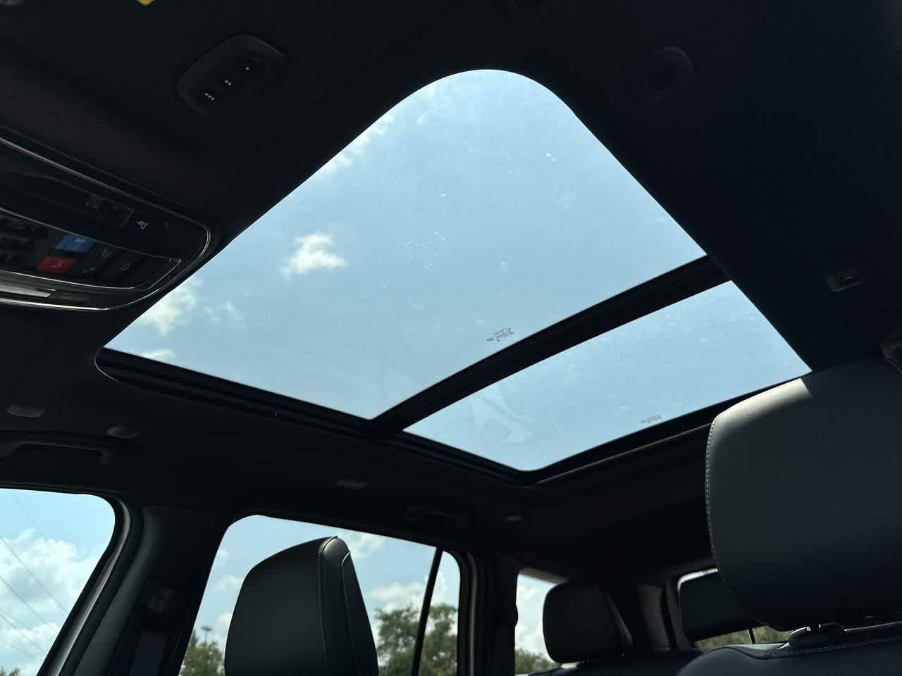 New 2026 Jeep Cherokee Limited AWD/4WD image 18