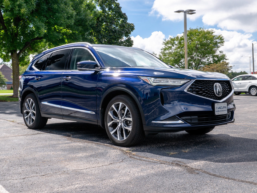 Certified 2023 Acura MDX w/ Technology Package AWD/4WD image 3