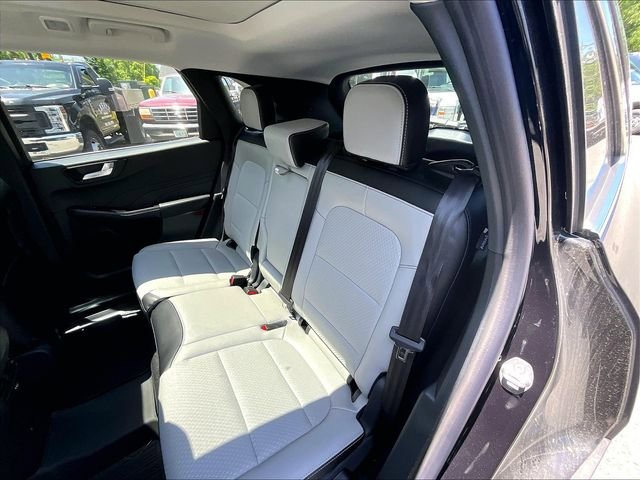 New 2025 Ford Escape SE w/ Class II Trailer Tow Package FWD image 11