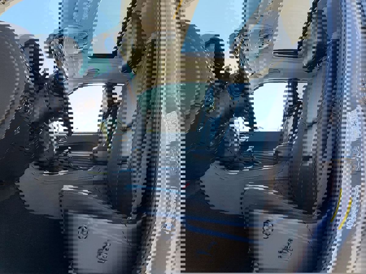 Used 2019 Dodge Durango GT image 31