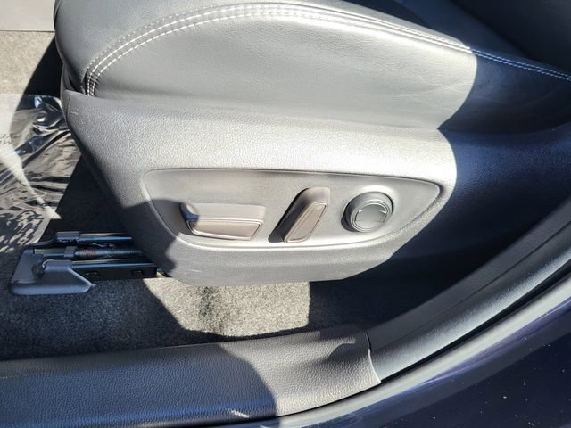 Used 2022 Toyota RAV4 XLE Premium AWD/4WD image 14