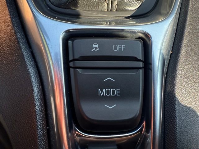 Used 2021 Chevrolet Camaro LT image 23