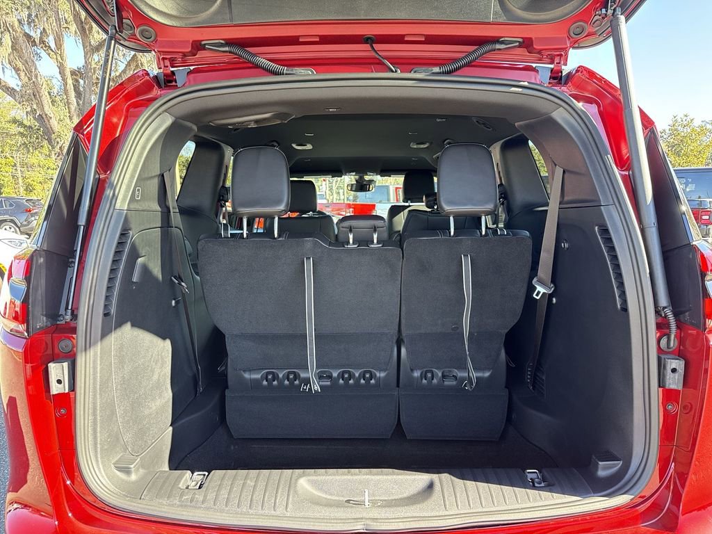 New 2026 Chrysler Pacifica Select image 29