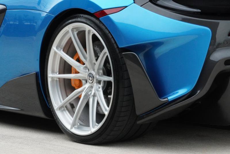 Used 2020 McLaren 600LT Spider RWD image 42
