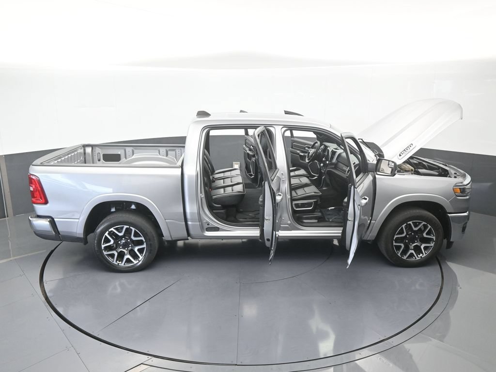 Used 2025 RAM 1500 Laramie AWD/4WD image 77
