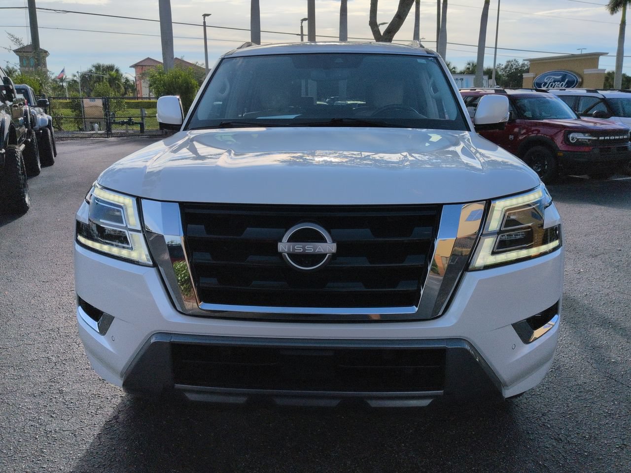 Used 2021 Nissan Armada SL w/ Captain's Chairs Package RWD image 9
