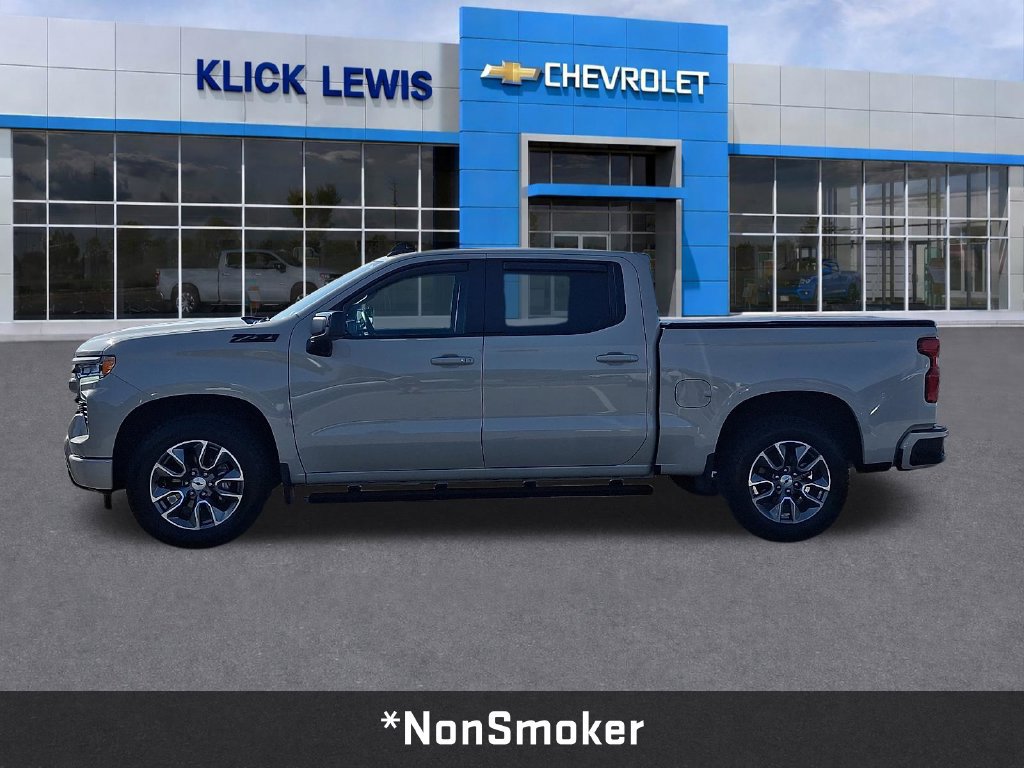 Used 2026 Chevrolet Silverado 1500 RST AWD/4WD image 4