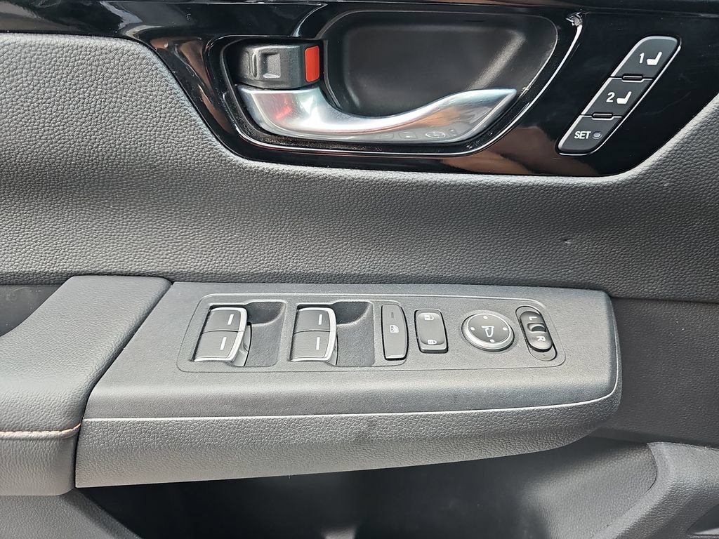 Used 2023 Honda CR-V Sport Touring image 27