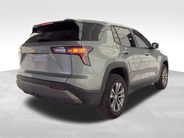 Used 2026 Chevrolet Equinox LT AWD/4WD image 6