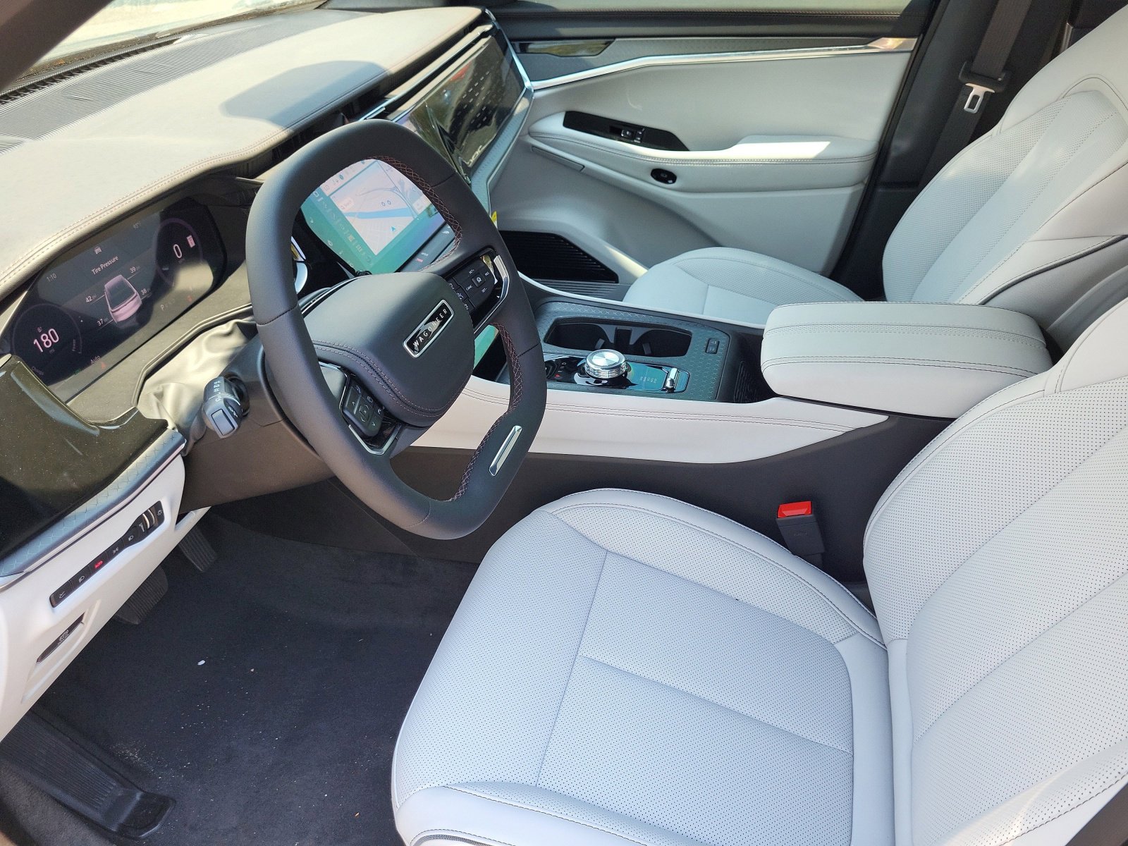 New 2025 Jeep Wagoneer Limited image 23
