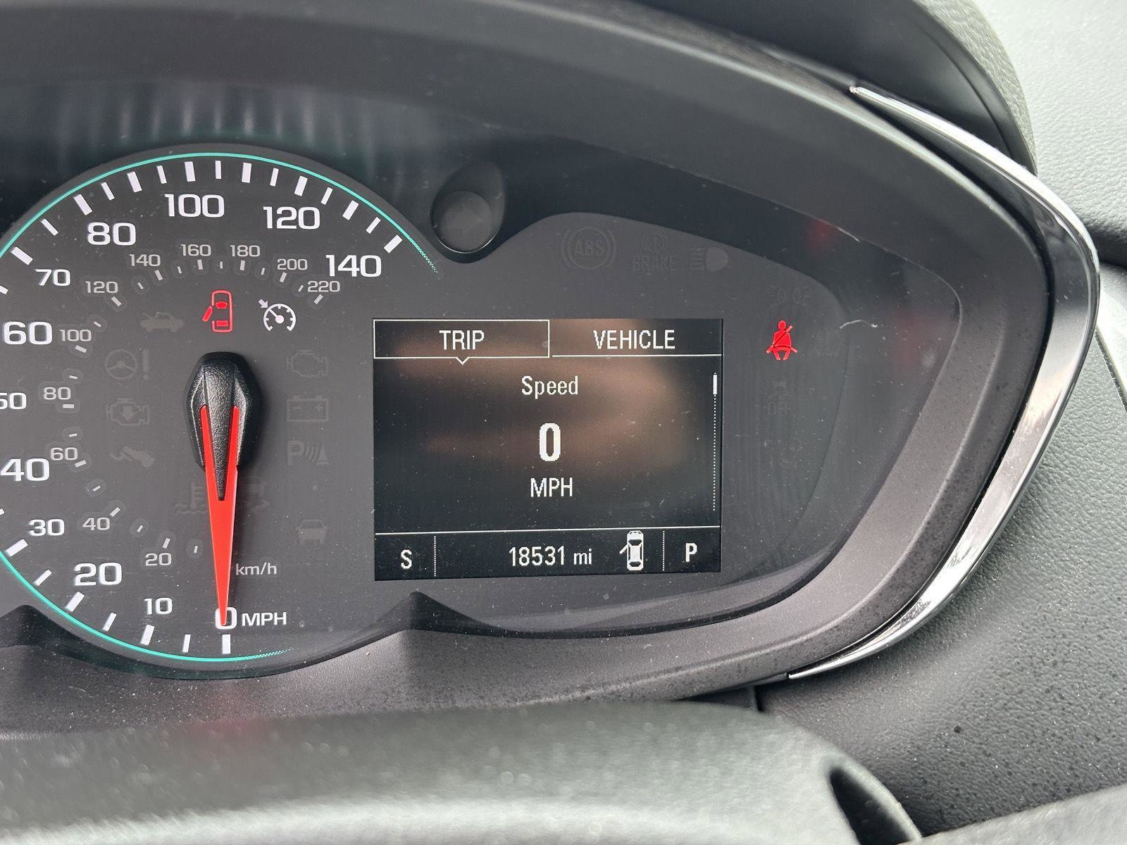 Used 2022 Chevrolet Trax LT w/ LT Convenience Package image 26