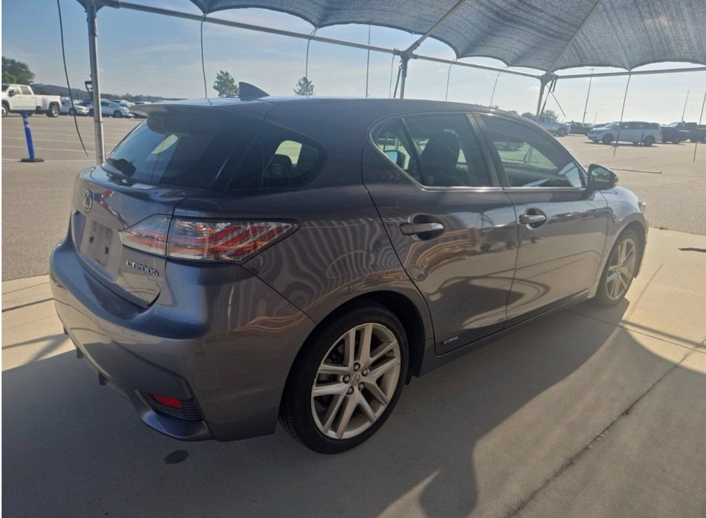 Used 2015 Lexus CT 200h FWD image 5