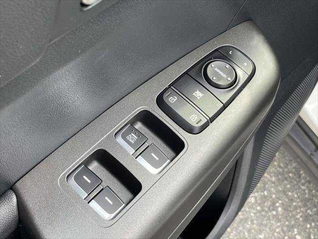 Used 2019 Kia Sportage LX w/ LX Popular Package image 17