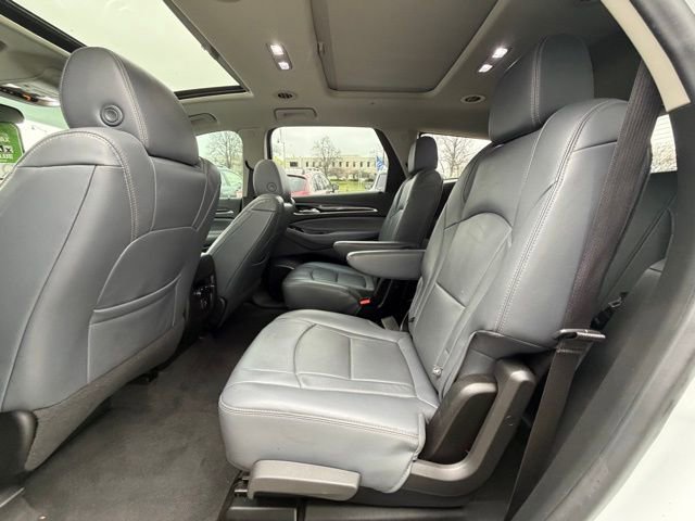 Used 2020 Buick Enclave Essence AWD/4WD image 14