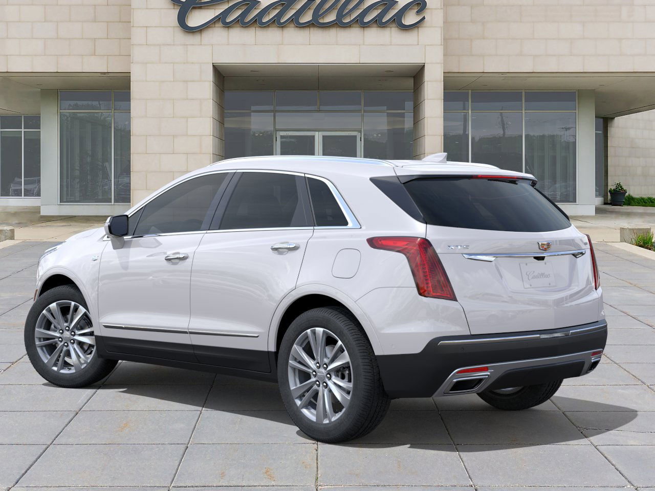 Used 2026 Cadillac XT5 Premium Luxury w/ Driver Assist Package image 3